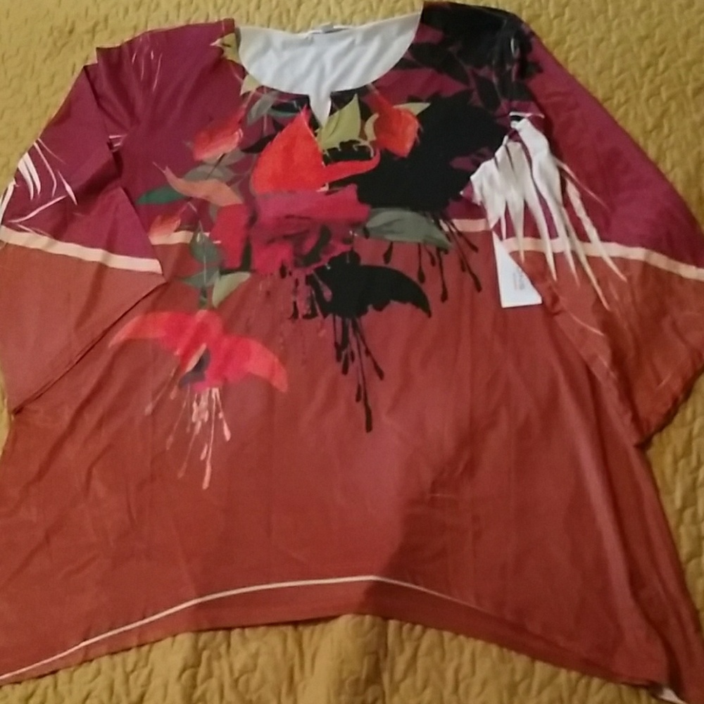 New shirt with beautiful floral design